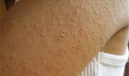 七月吃鸡皮肤爆料视频,炫酷造型抢先看！